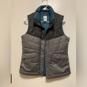 Patagonia puffy vest women’s medium